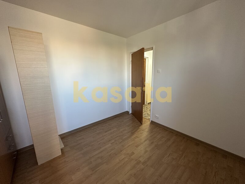 Drumul Taberei, 2 camere, renovat, toate mijloacele de transport, etaj intermediar